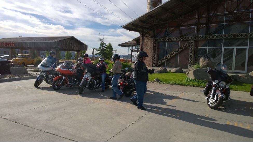 8D5BE64BFAB8409C985F45962B9931E4